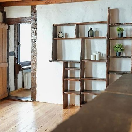 Charmante Fachwerk Wohnung Mit Terrasse In Der Altstadt 코블렌츠 외부 사진