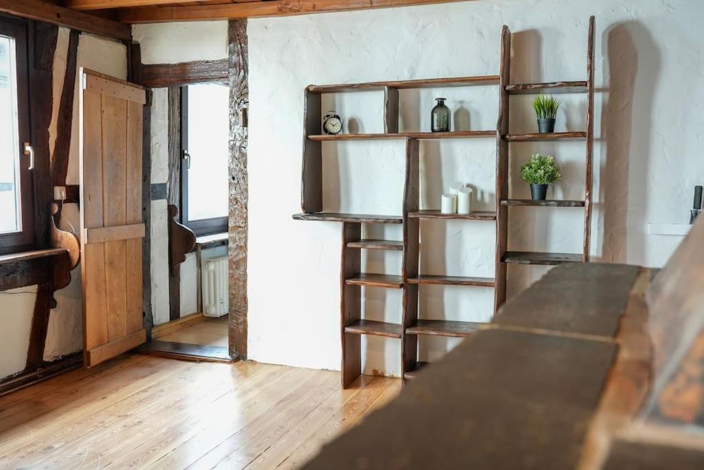Charmante Fachwerk Wohnung Mit Terrasse In Der Altstadt 코블렌츠 외부 사진